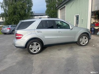 Mercedes-Benz ML 4Matic 2006, kuva 6/6