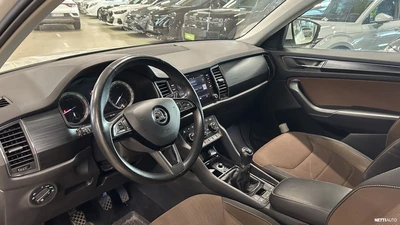 Skoda Kodiaq 2017, photo 5/10