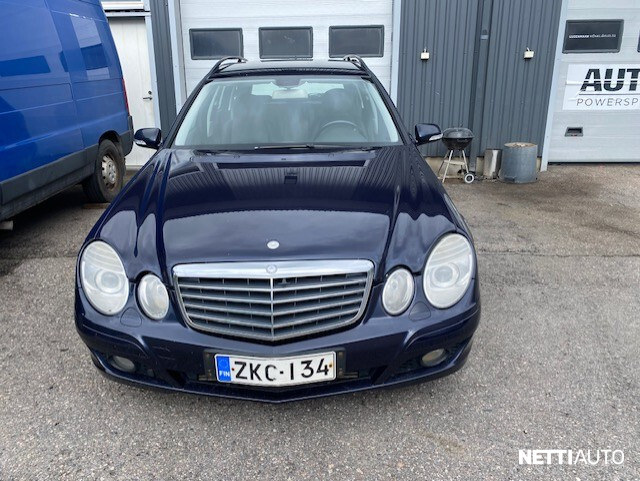 Mercedes-Benz E