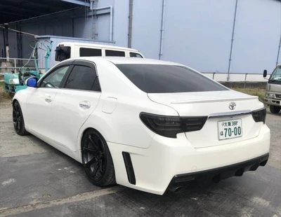 Toyota Mark X GRX133 350S 2009, kuva 3/8