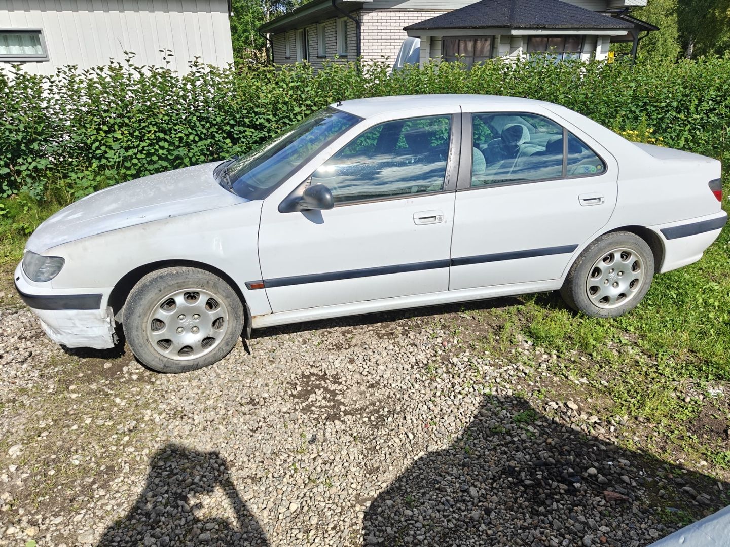 Peugeot 406