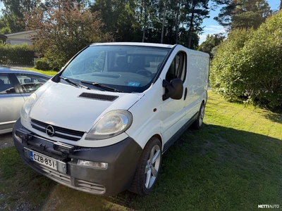 Opel Vivaro 2006, kuva 3/10