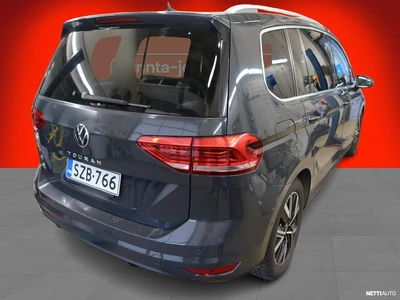 Volkswagen Touran 2022, photo 3/4