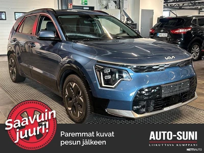 Kia Niro Business Luxury 64,8 kWh 204 hv 2023, kuva 1/11