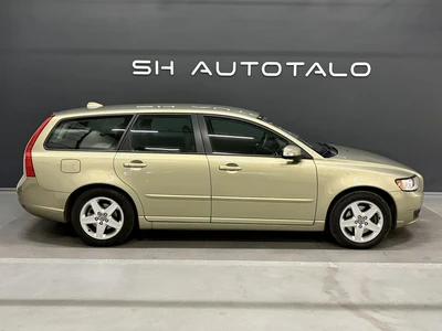 Volvo V50 2,4 Momentum aut 2008, photo 3/16