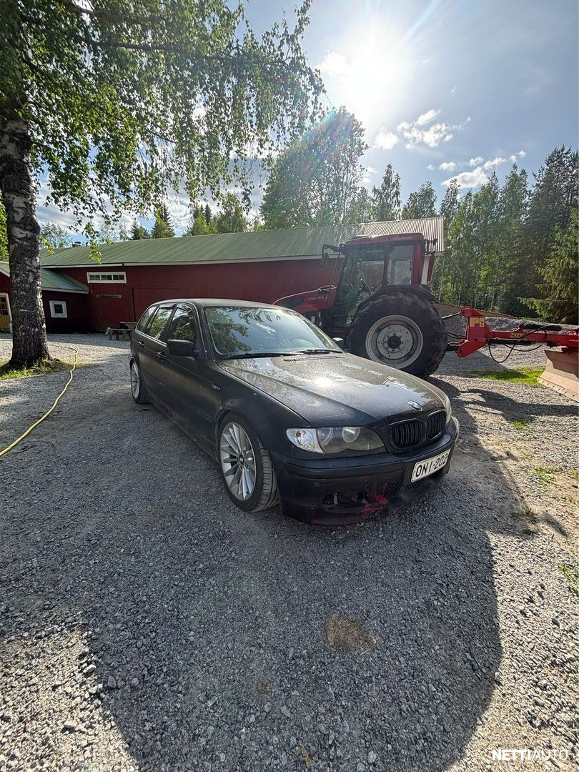 BMW 320