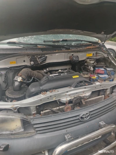 Toyota Hiace 2005, photo 5/21