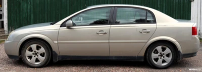 Opel Vectra 1.8 4d 90kw Comfort 2005, kuva 2/18