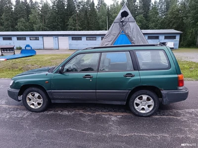 Subaru Forester 1997, kuva 4/14
