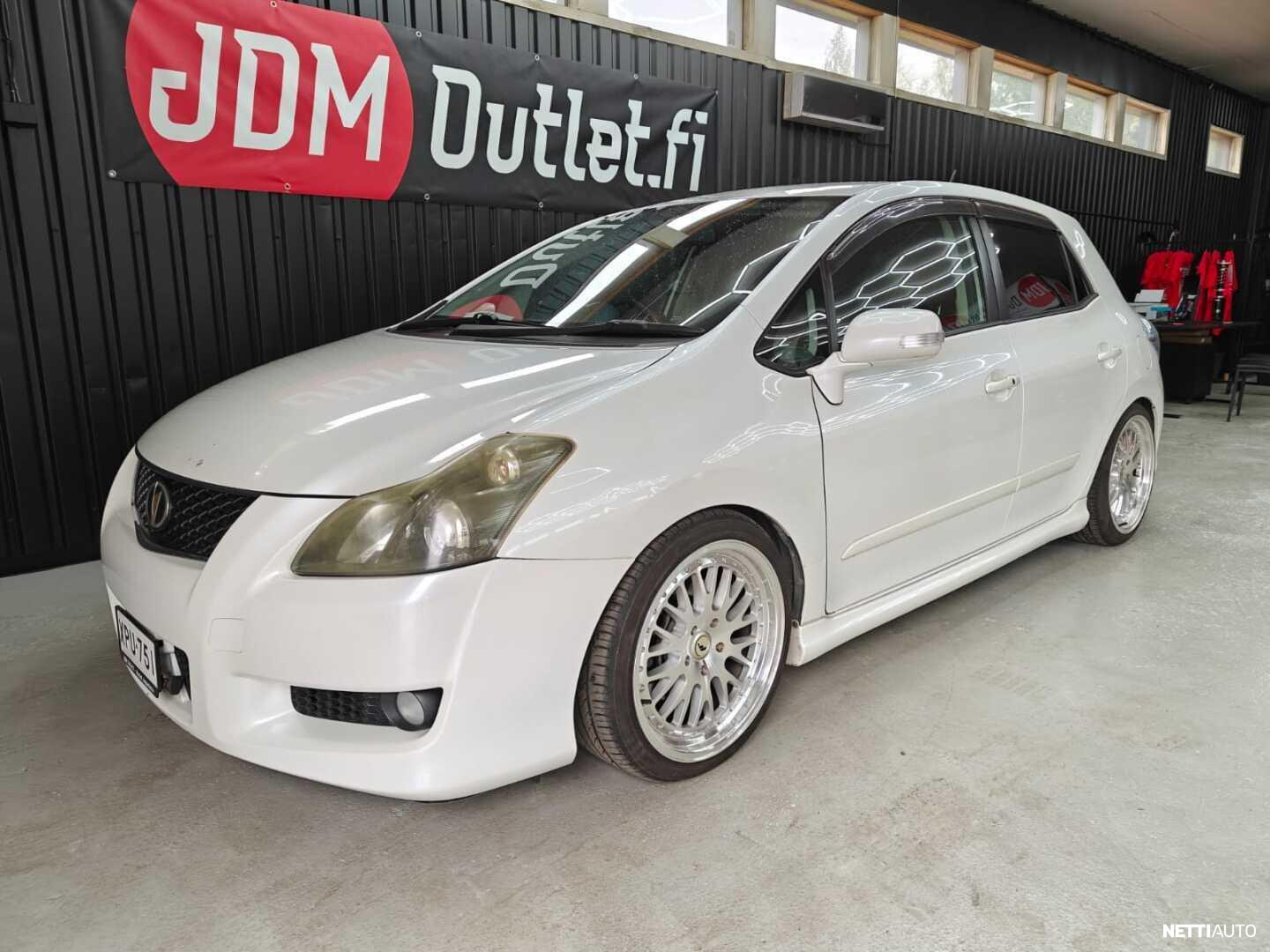 Toyota Blade