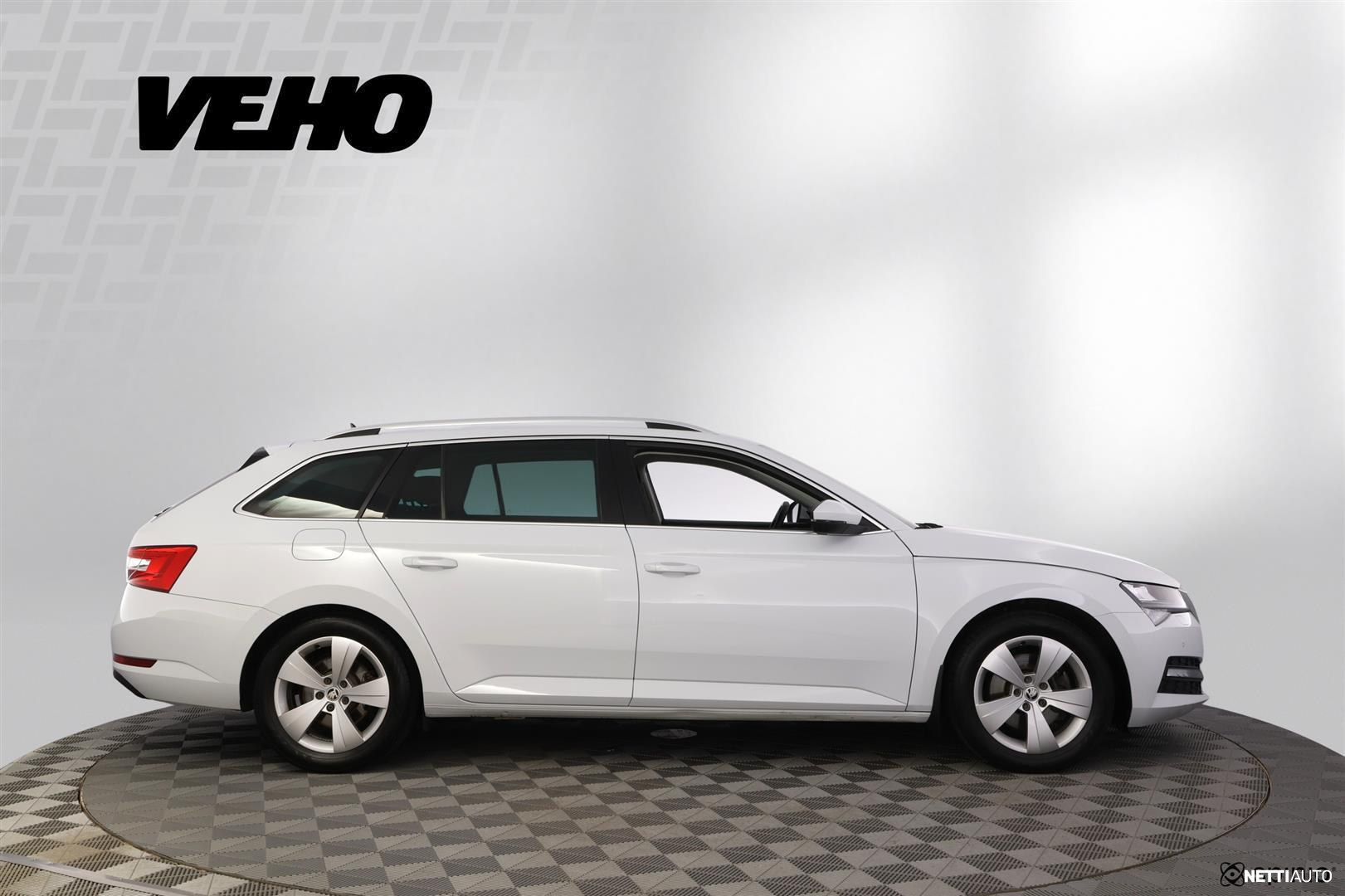 Skoda Superb 2022, kuva 6/30