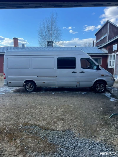Mercedes-Benz Sprinter 2005, kuva 2/4