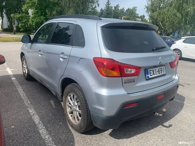Mitsubishi ASX 1,6 Invite 2011, photo 3/8
