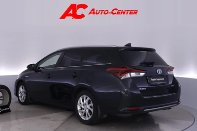 Toyota Auris 2017, photo 3/10