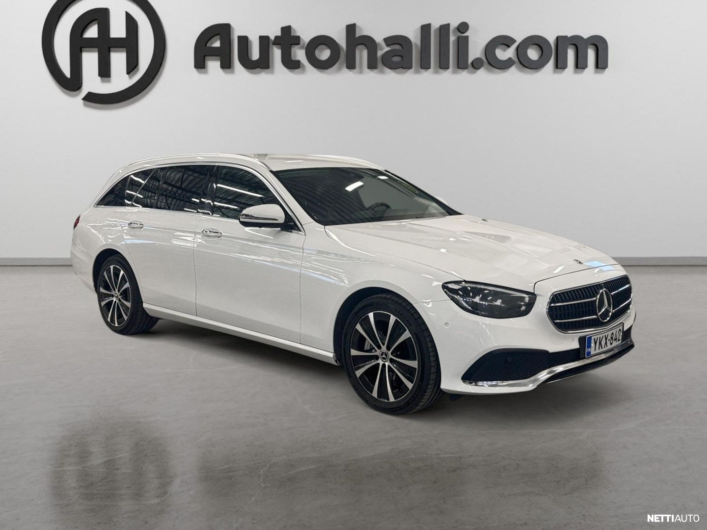 Mercedes-Benz E