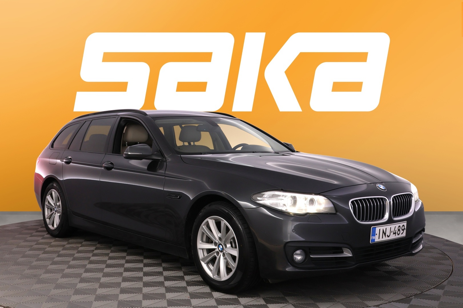 BMW 520