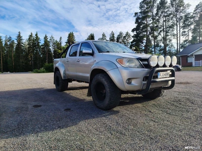 Toyota Hilux 2009, photo 1/10