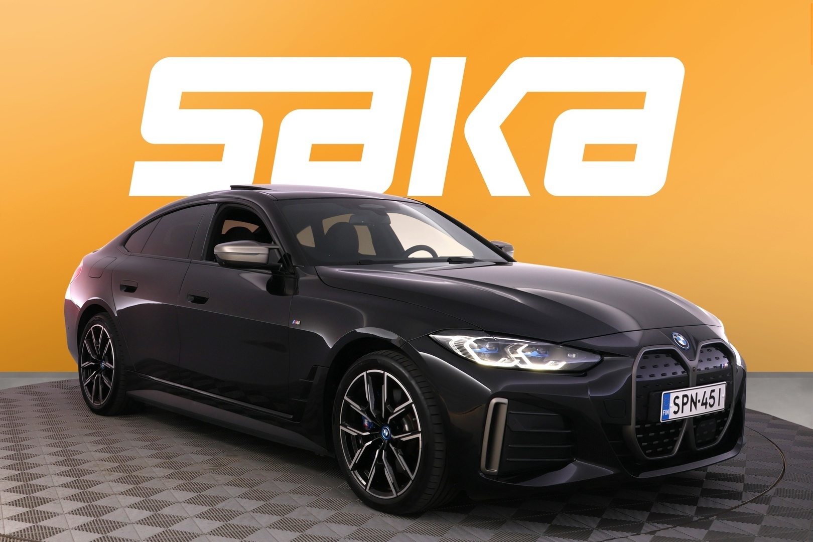 BMW i4 M50