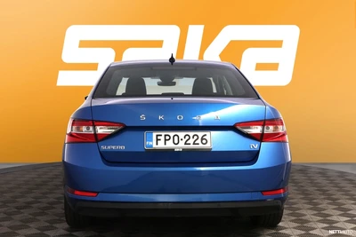 Skoda Superb 2021, kuva 7/44