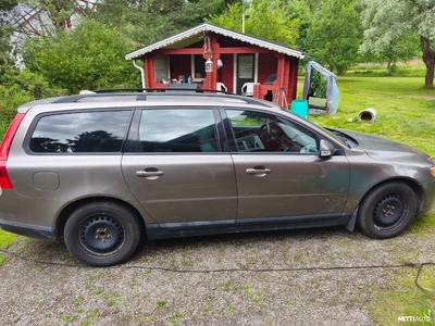 Volvo V70 2007, photo 4/13