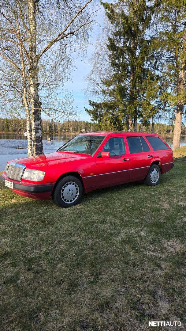 Mercedes-Benz 300