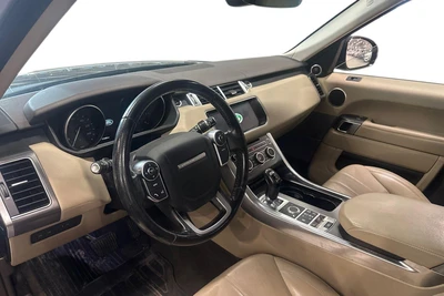 Land Rover Range Rover Sport 3,0 TDV6 SE 2017, kuva 3/3