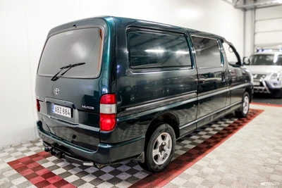 Toyota Hiace 2,5 D-4D 4WD L2 2009, photo 5/17