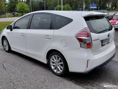 Toyota Prius+ 2018, photo 5/9