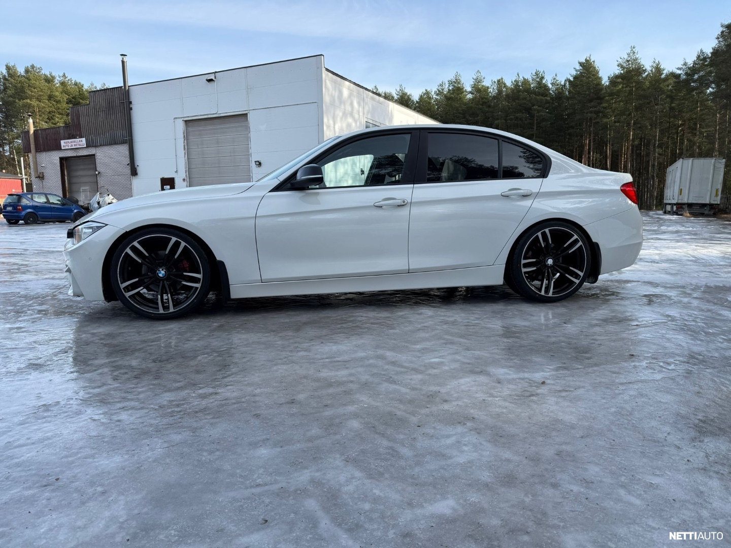 BMW 318