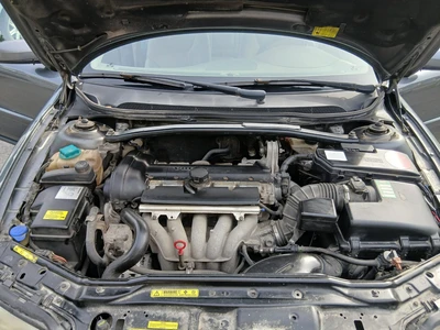 Volvo V70 2005, kuva 6/18