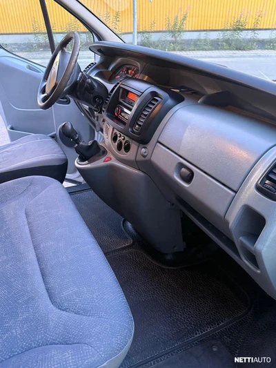 Nissan Primastar 2004, photo 4/12