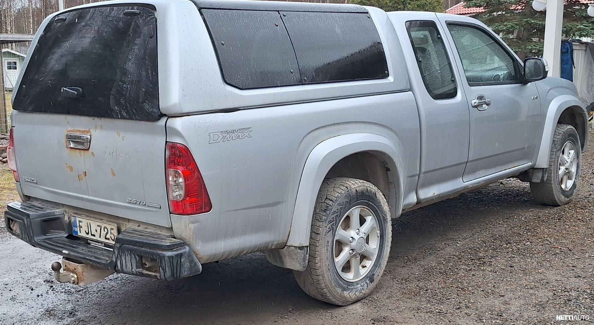 Isuzu D-Max