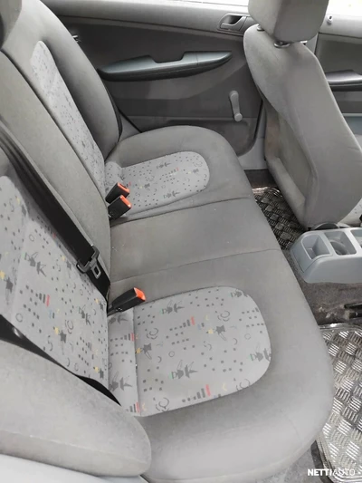 Skoda Fabia Combi 2005, kuva 6/7