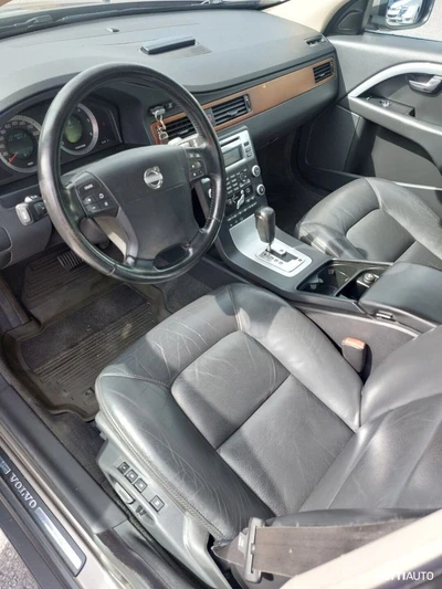 Volvo XC70 D5 S A AWD 2009, photo 6/6