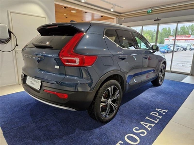 Volvo XC40 2022, photo 3/24