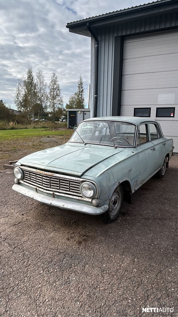Vauxhall Victor