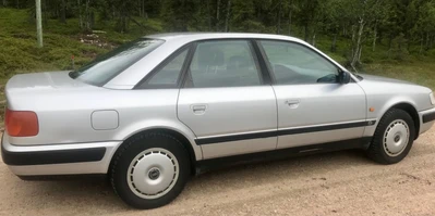 Audi 100 2,6E V6 4d 1992, kuva 5/16