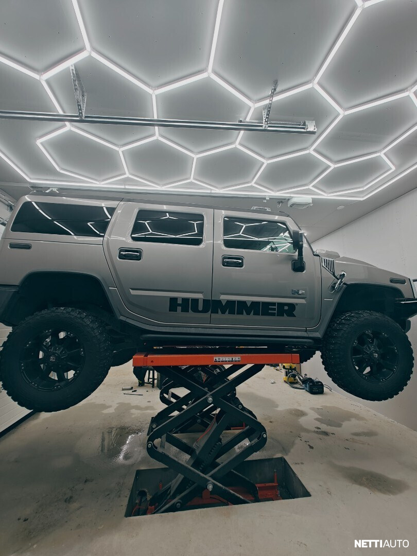 Hummer H2