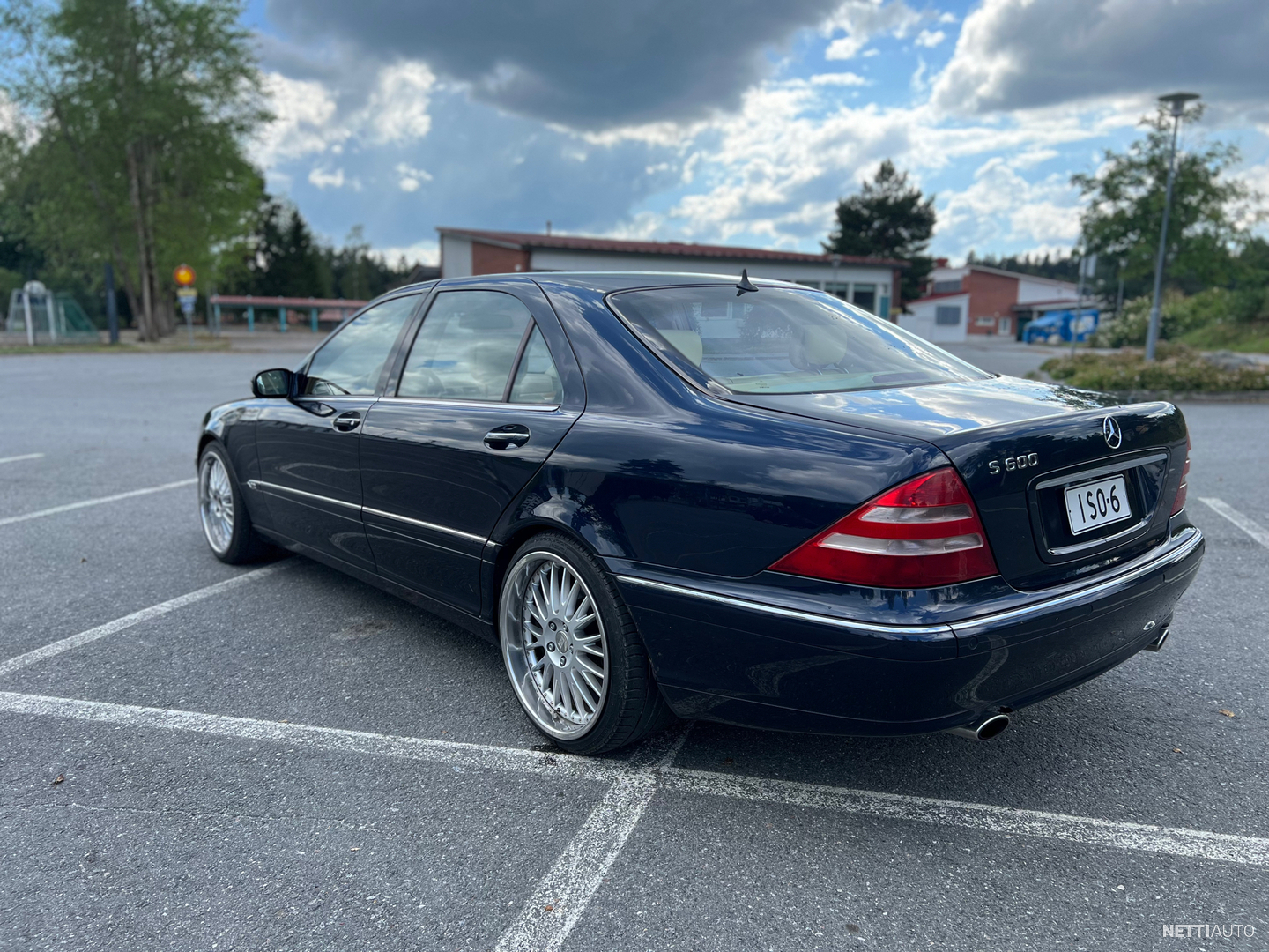 Mercedes-Benz S