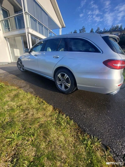 Mercedes-Benz E 2018, photo 4/6