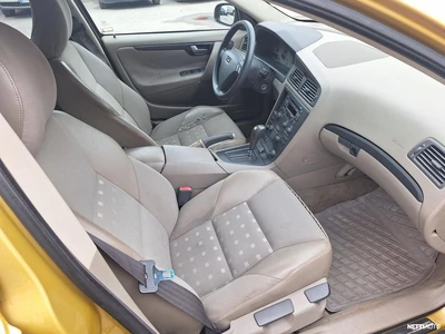 Volvo S60 2002, photo 6/10