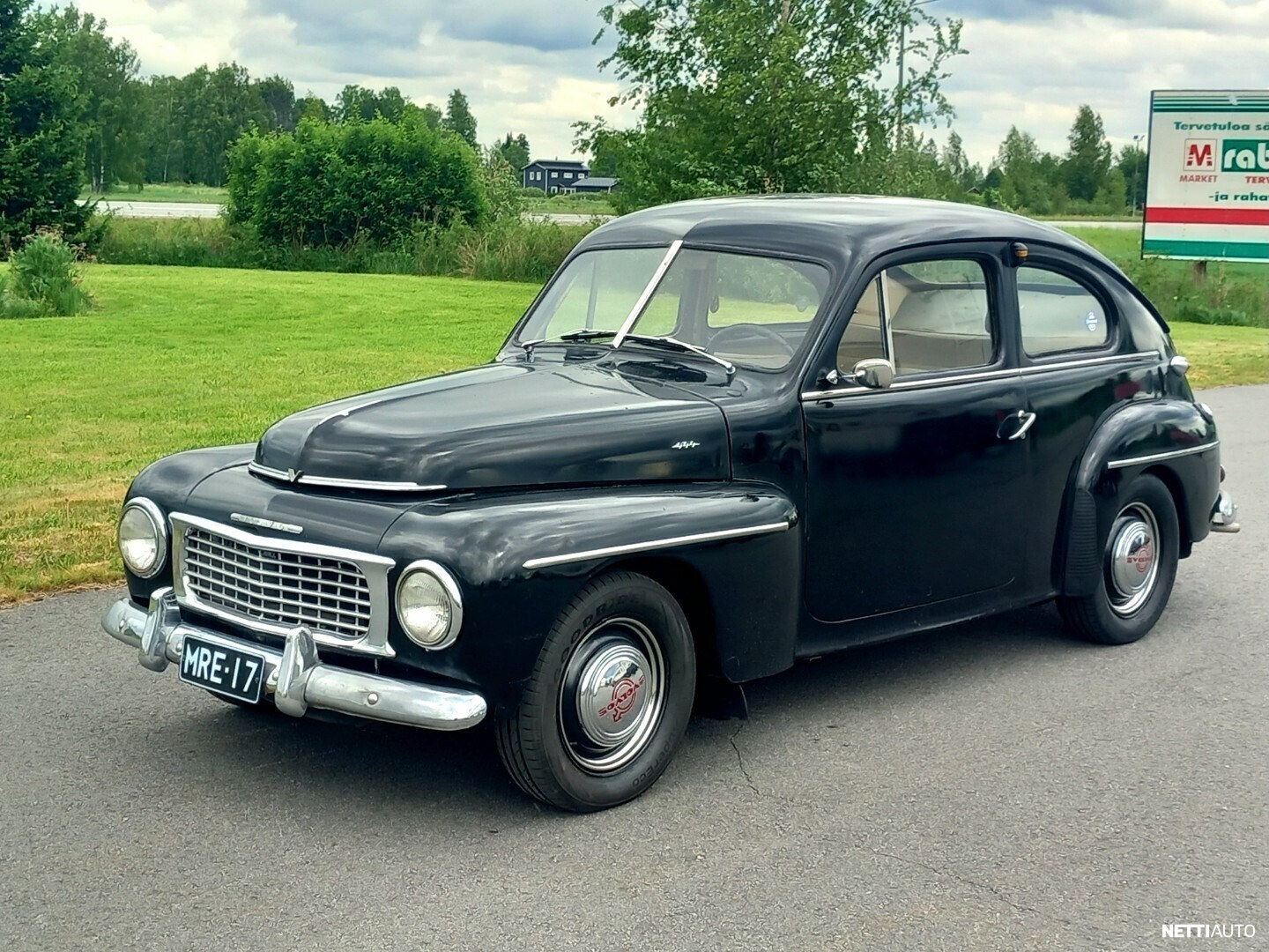 Volvo PV