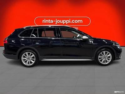 Volkswagen Golf 2022, photo 5/34