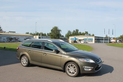 Ford Mondeo 2012, photo 7/10