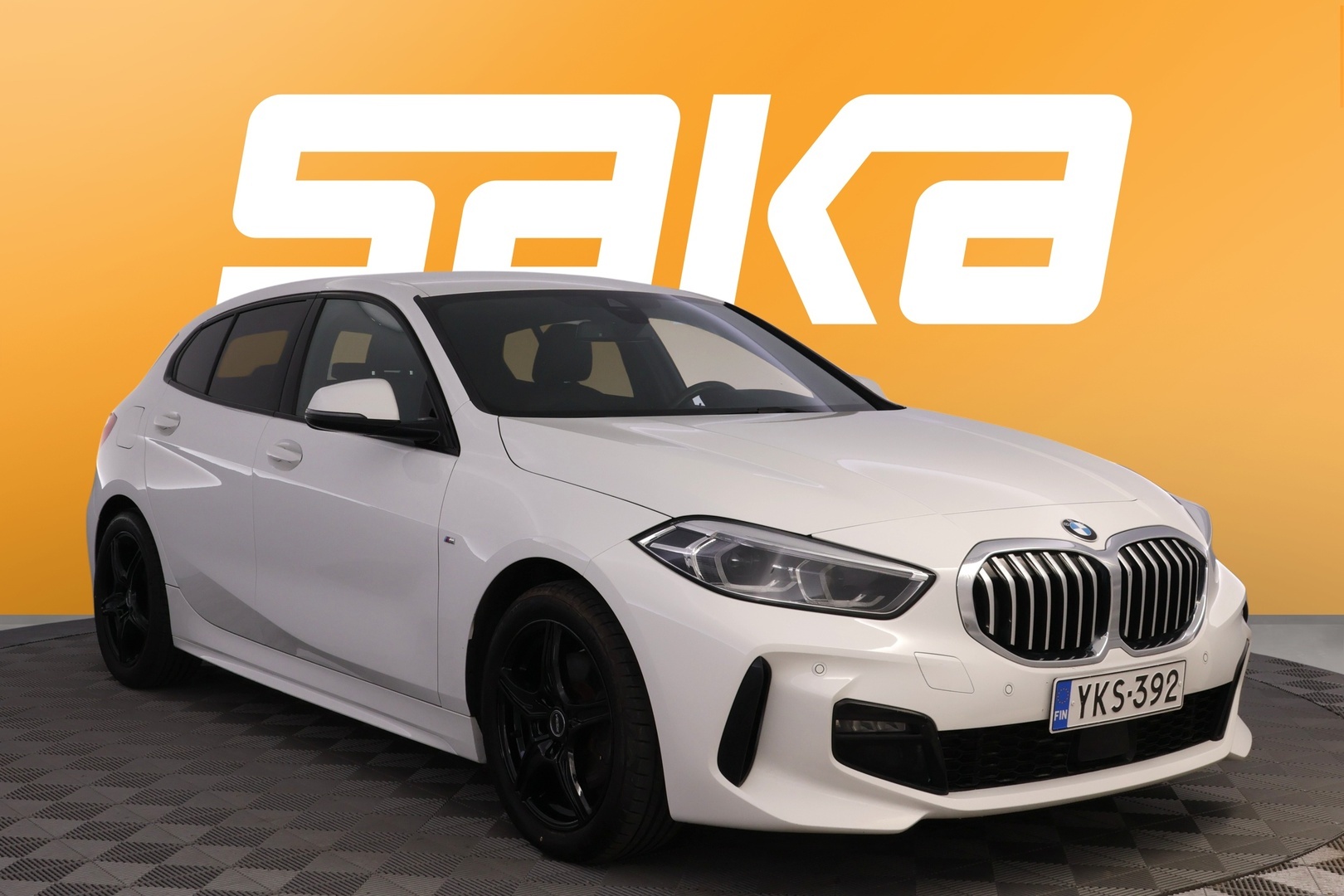 BMW 118