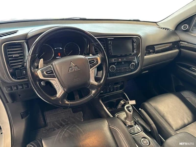 Mitsubishi Outlander PHEV 2017, kuva 7/44