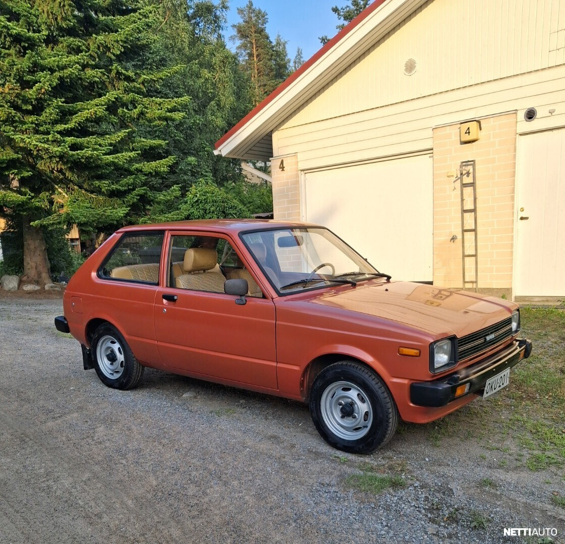 Toyota Starlet