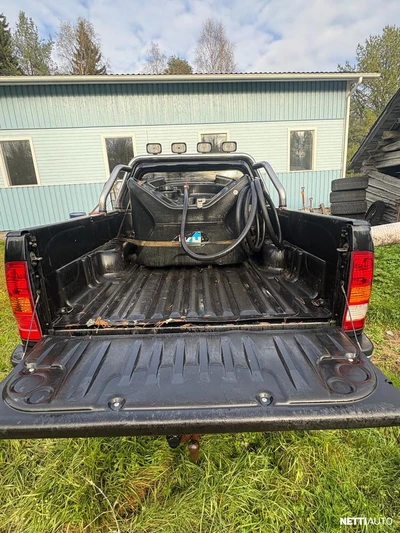 Toyota Hilux 2009, photo 5/9