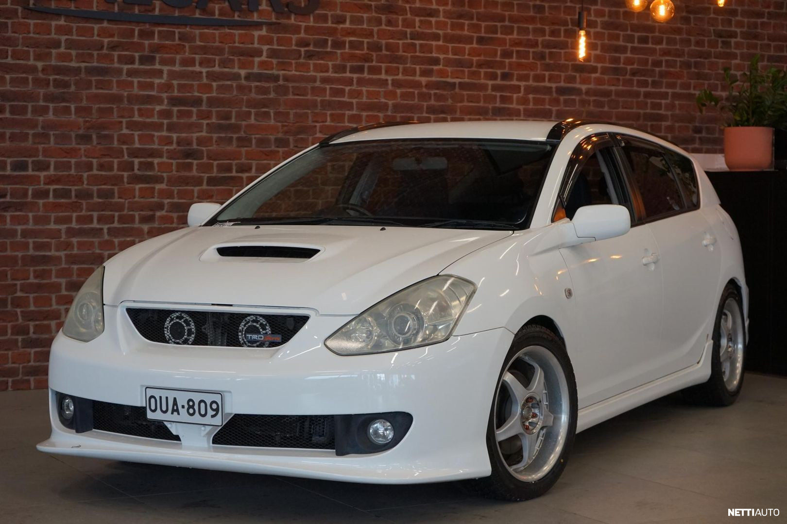 Toyota Caldina