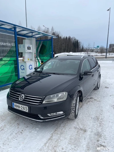 Volkswagen Passat 2012, kuva 1/11
